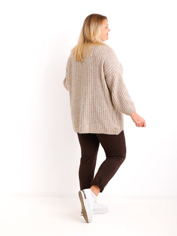 Curvy Size Strickpullover MEGAN.S – Flauschiger Grobstrick – Gr. 42–52
