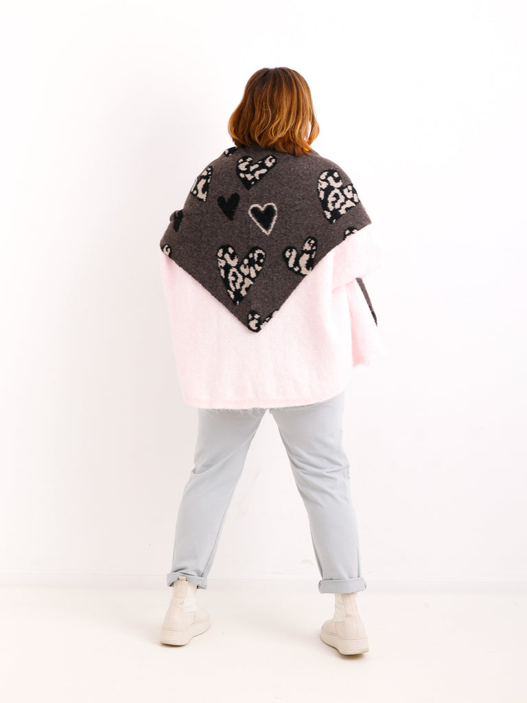 Dreiecksschal VIONELLE – Flauschiger Glattstrick mit Herz-Print