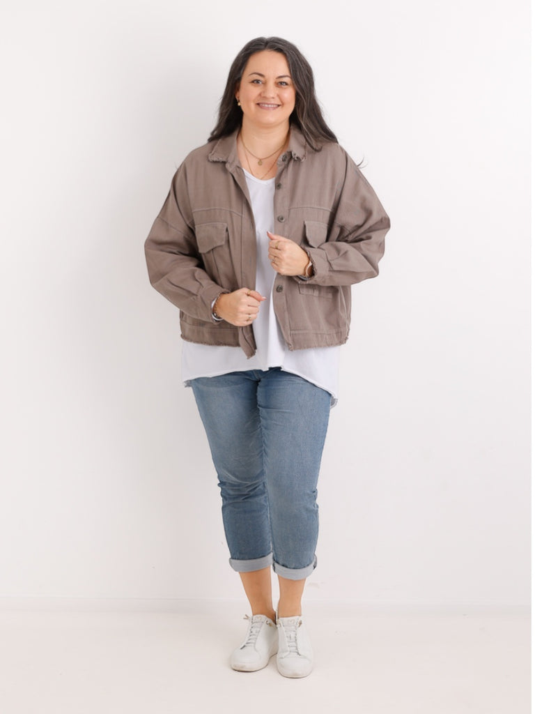 Oversize Jeansjacke ANTONIA – Boxy-Schnitt – Gr. 44/46-50