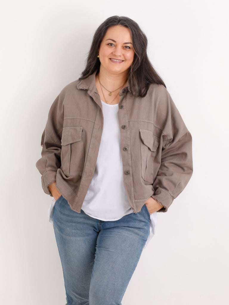 Oversize Jeansjacke ANTONIA – Boxy-Schnitt – Gr. 44/46-50