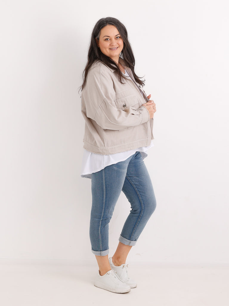 Oversize Jeansjacke ANTONIA – Boxy-Schnitt – Gr. 44/46-50