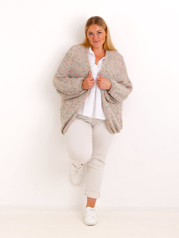Curvy Strickjacke LIORELLE – Leichter Oversize-Strick mit Herz – Gr. 42–54