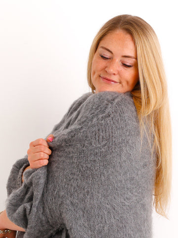 Curvy Pullover VALURA – Extra langer Oversize-Schnitt mit Inside-Out-Nähten – Gr. 48-58