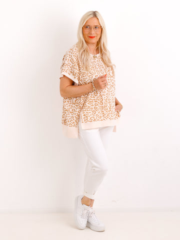 Oversize Leo-Shirt JOSEFINE.S – Sanfter Print – Gr. 38-46