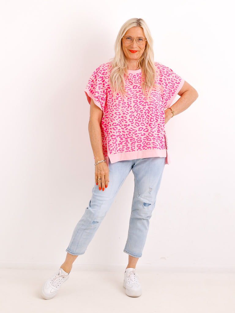 Oversize Leo-Shirt JOSEFINE.S – Sanfter Print – Gr. 38-46