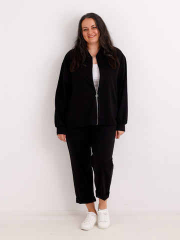 Curvy Jersey-Zweiteiler LANA.S – Bomberjacke & Utility-Hose – Gr. 42-48/50