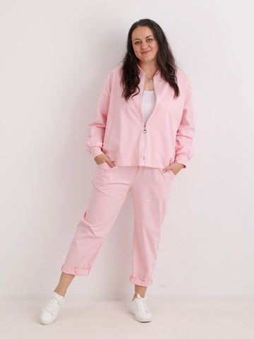 Curvy Jersey-Zweiteiler LANA.S – Bomberjacke & Utility-Hose – Gr. 42-48/50