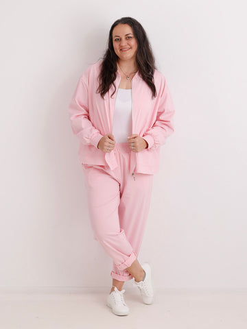 Curvy Jersey-Zweiteiler LANA.S – Bomberjacke & Utility-Hose – Gr. 42-48/50
