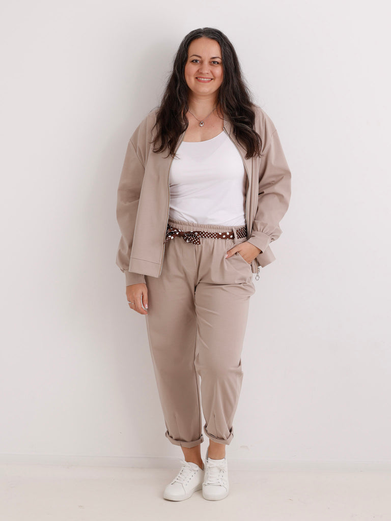 Curvy Jersey-Zweiteiler LANA.S – Bomberjacke & Utility-Hose – Gr. 42-48/50