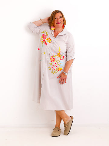 Midi-Blusenkleid ANNA.S – Florale Stickerei  – Gr. 38-44