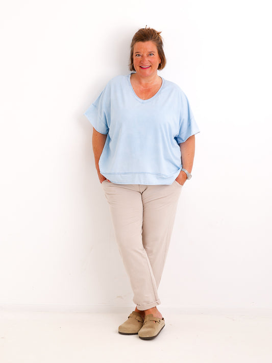 Oversize V-Neck T-Shirt JANICE.S – Premium Baumwolle – Rollsaum – Gr. 38-48