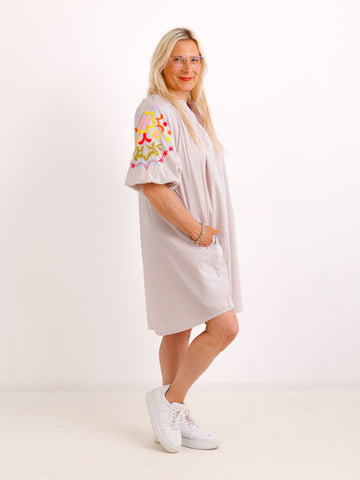 Blusenkleid MELINDA.S – Florale Stickerei  – Gr. 38-46