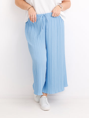 LEVI Plissee Hose | Curvy One Size 40-48