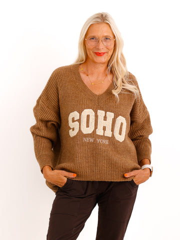 Oversize Strickpullover AURETT – V-Ausschnitt & SOHO-Design – Gr. 38–44