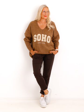 Oversize Strickpullover AURETT – V-Ausschnitt & SOHO-Design – Gr. 38–44