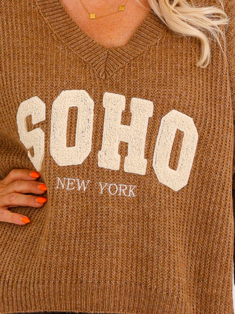 Oversize Strickpullover AURETT – V-Ausschnitt & SOHO-Design – Gr. 38–44