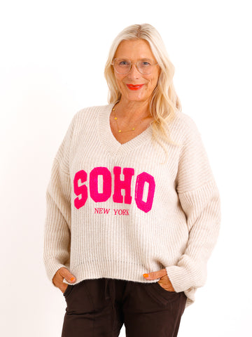 Oversize Strickpullover AURETT – V-Ausschnitt & SOHO-Design – Gr. 38–44