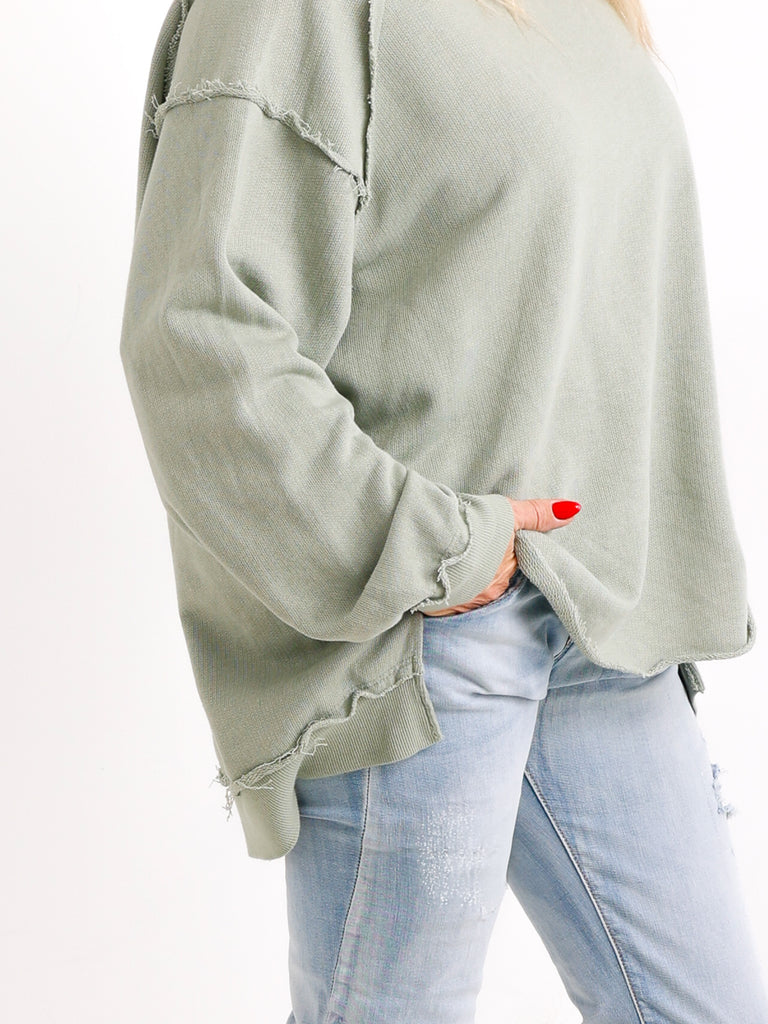 Oversize-Sweater FENJA mit Inside-Out-Nähten & Herz-Patch – Gr. 38-46