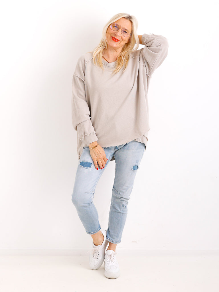 Oversize-Sweater FENJA mit Inside-Out-Nähten & Herz-Patch – Gr. 38-46